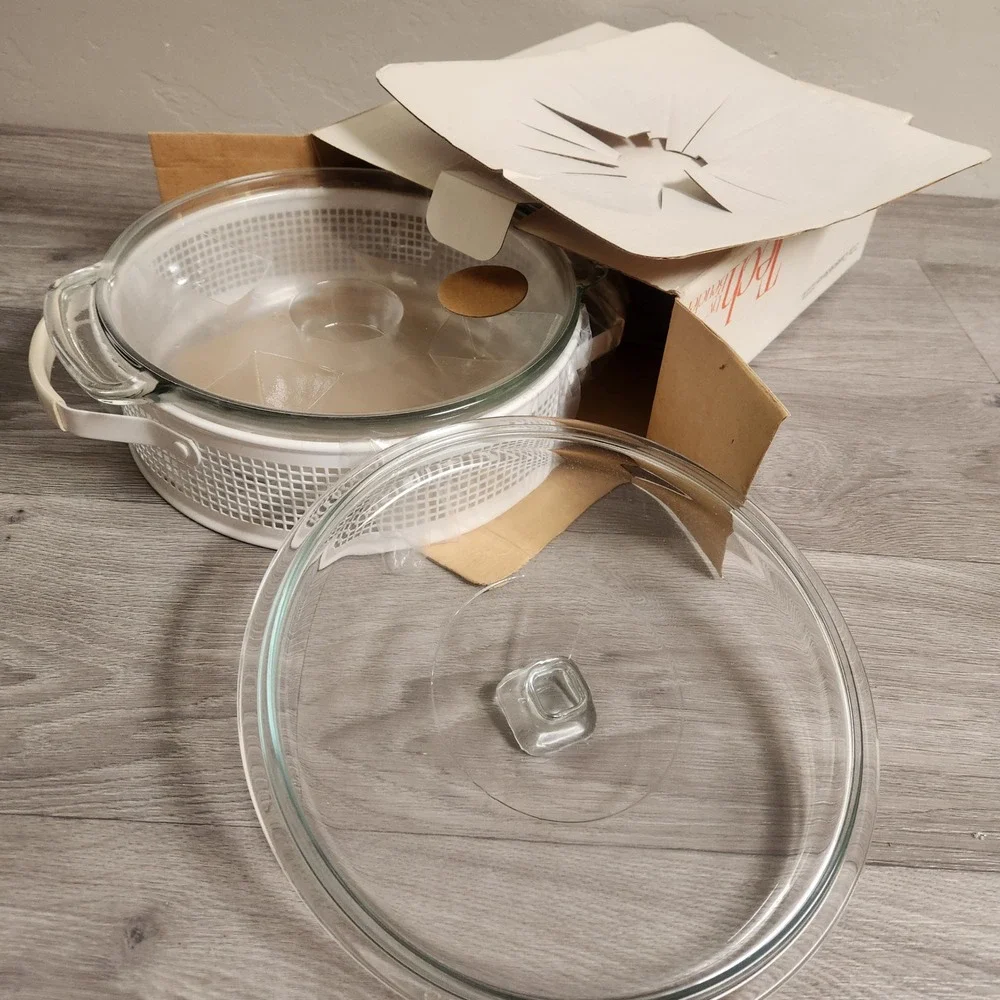 Vintage Tech by Beucler 2 Qt Casserole Server Glass with Lid White Vinyl Handles